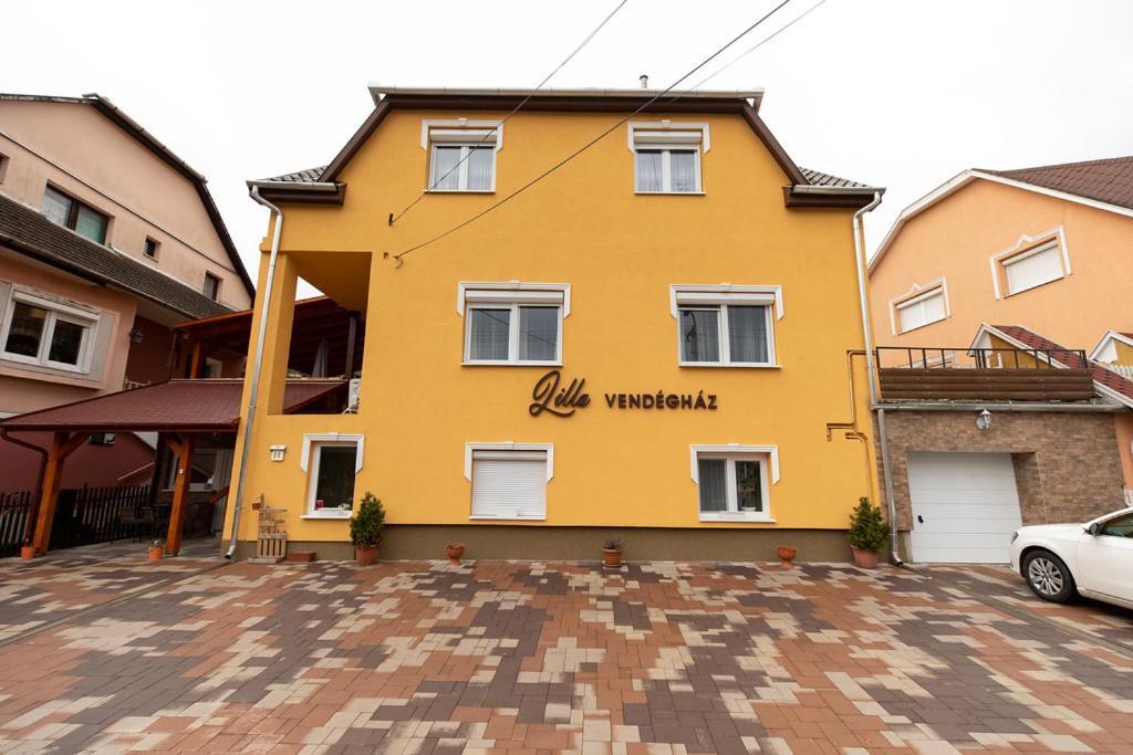 Hotel Lilla Vendeghaz Miskolc Exterior foto